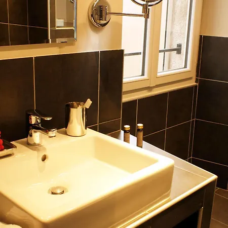 Apartment Decoh Rue Dragon *